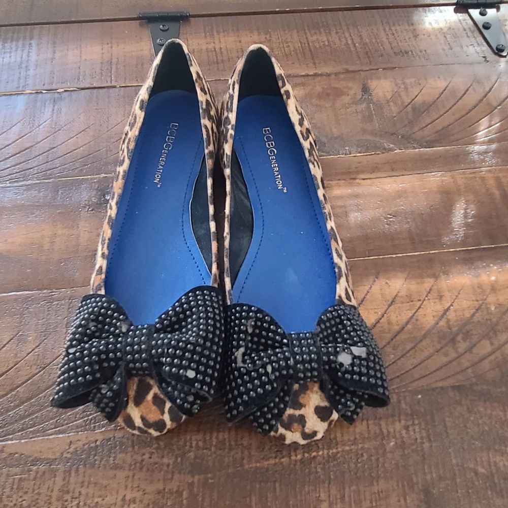 BCBG Cheetah and Bow Flat